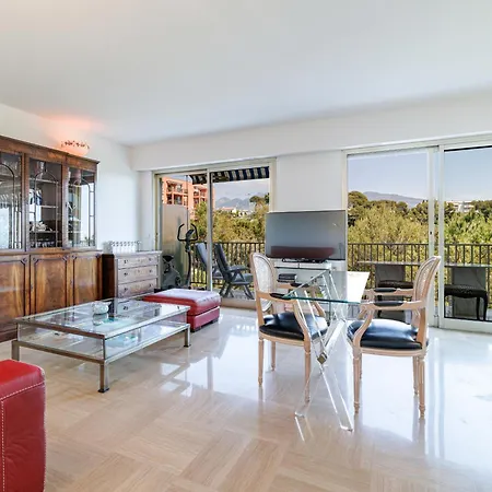 St Martin - Beautiful 1bdr With Sea View And Balcony, Quiet & Bright 아파트 로퀴에브륀캡마르탱
