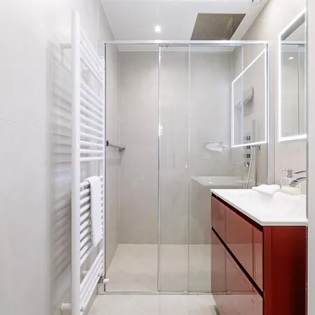St Martin - Beautiful 1bdr With Sea View And Balcony, Quiet & Bright 아파트 로퀴에브륀캡마르탱